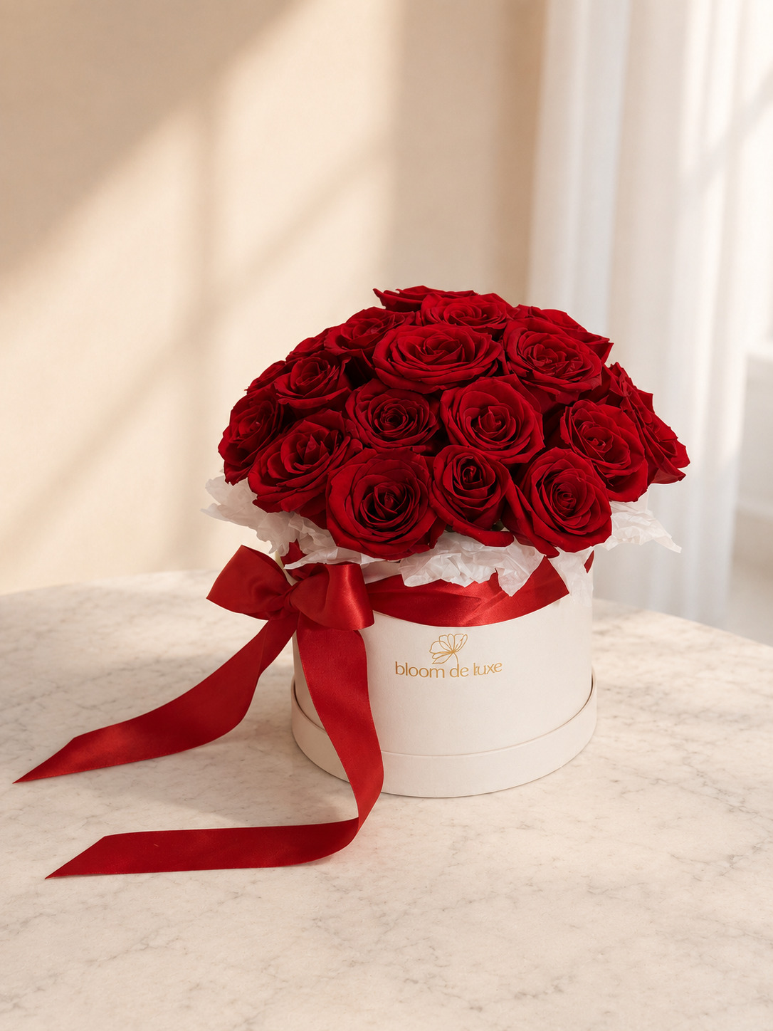 Roses Signature Box luxury flowers Gold Coast by Bloom De Luxe