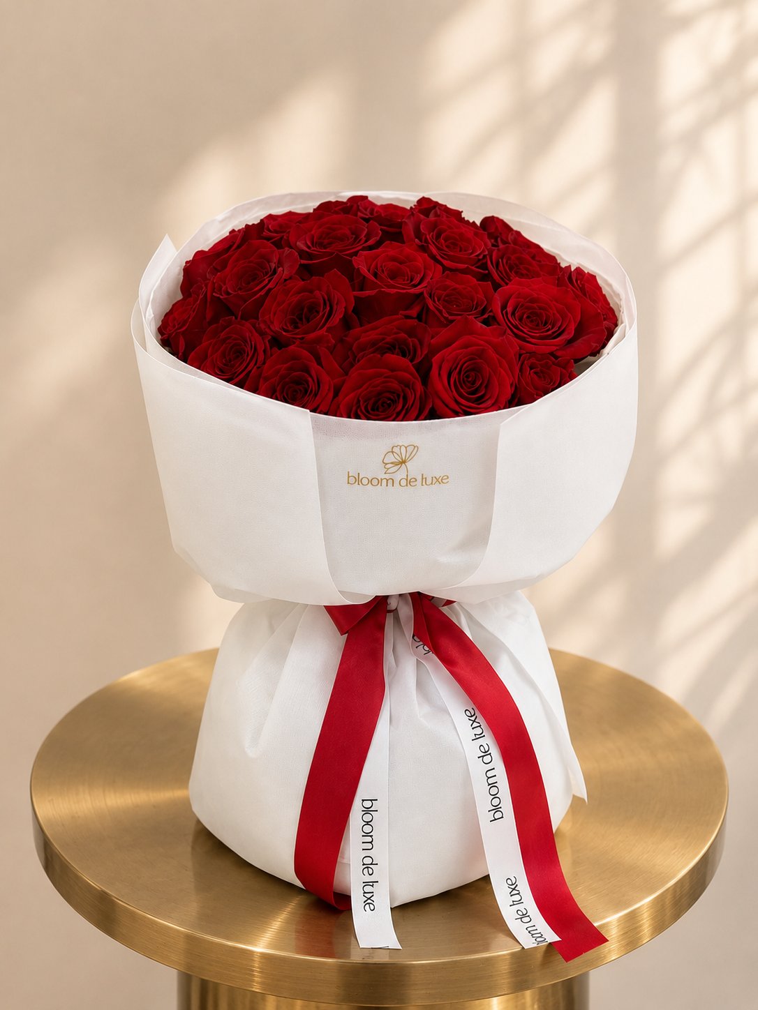 Roses Signature Bouquet luxury flowers Gold Coast by Bloom De Luxe